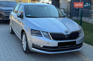 Лифтбек Skoda Octavia 2019 в Ужгороде