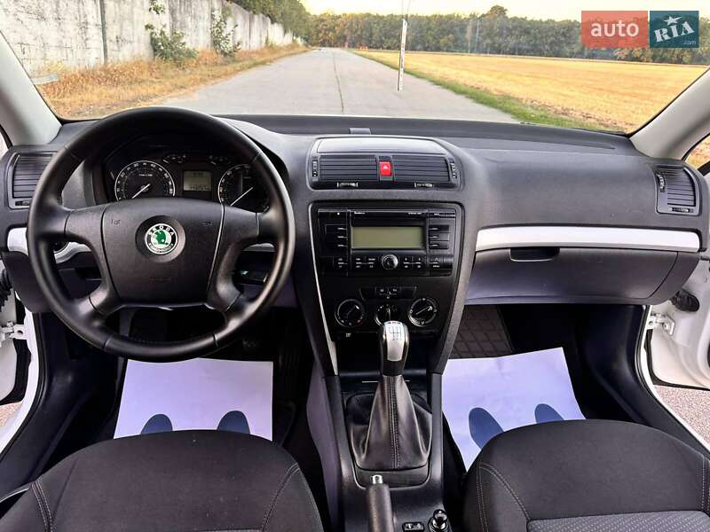 Универсал Skoda Octavia 2008 в Умани