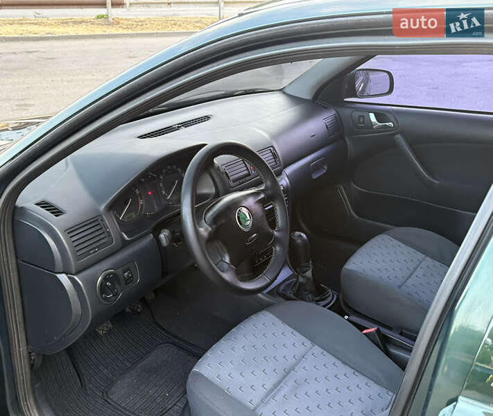 Ліфтбек Skoda Octavia 2005 в Кривому Розі