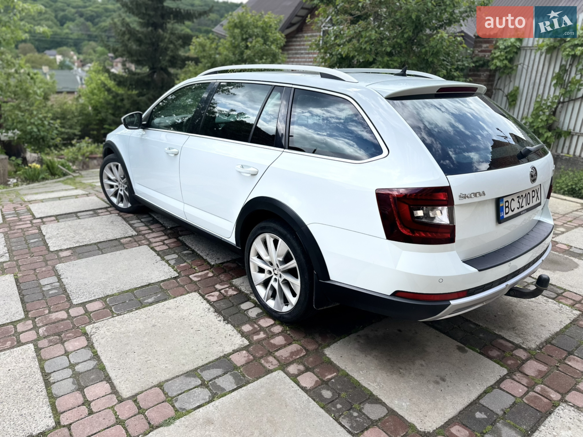 2017 Skoda Octavia - мініатюра 2