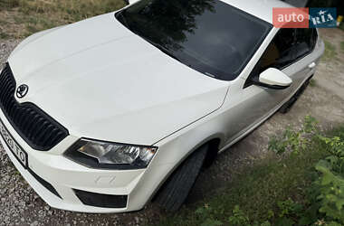 Лифтбек Skoda Octavia 2014 в 