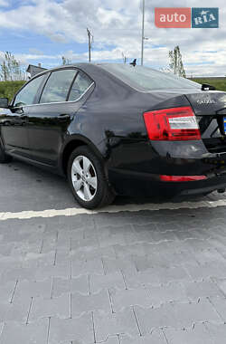 Лифтбек Skoda Octavia 2013 в 