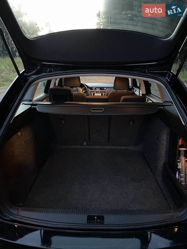 Універсал Skoda Octavia 2014 в Володимирі