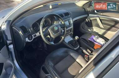 Универсал Skoda Octavia 2010 в 