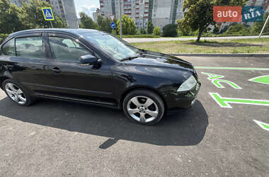 Лифтбек Skoda Octavia 2005 в 