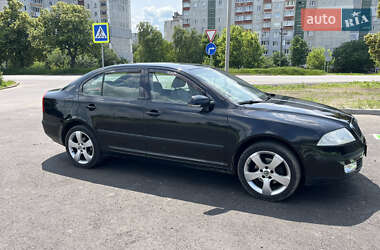 Лифтбек Skoda Octavia 2005 в 