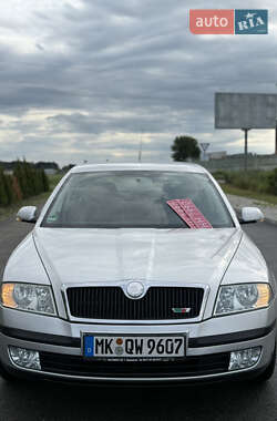 Лифтбек Skoda Octavia 2005 в 