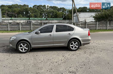 Лифтбек Skoda Octavia 2011 в 