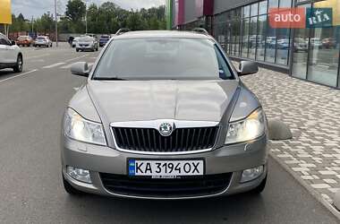 Універсал Skoda Octavia 2012 в 