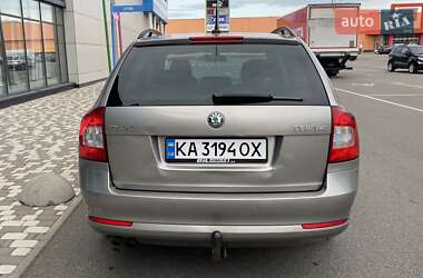 Універсал Skoda Octavia 2012 в 