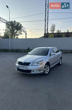 Лифтбек Skoda Octavia 2009 в 