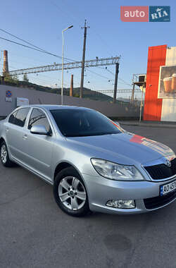 Лифтбек Skoda Octavia 2009 в 