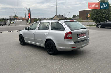 Универсал Skoda Octavia 2010 в 