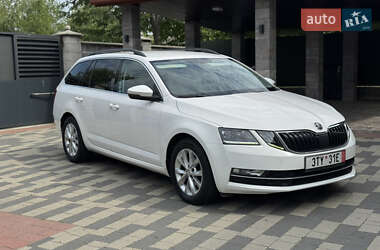 Універсал Skoda Octavia 2017 в Мукачевому