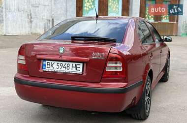 Лифтбек Skoda Octavia 2006 в 