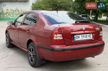 Лифтбек Skoda Octavia 2006 в 