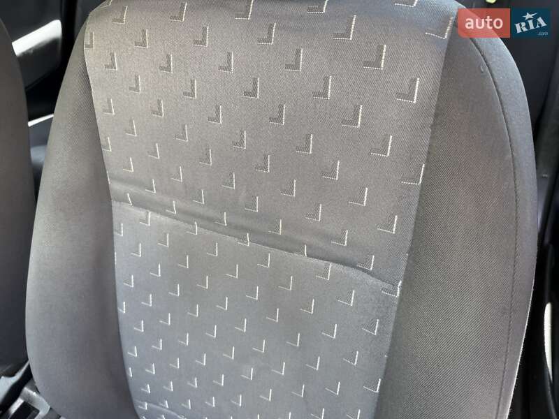 Лифтбек Skoda Octavia 2006 в Ровно