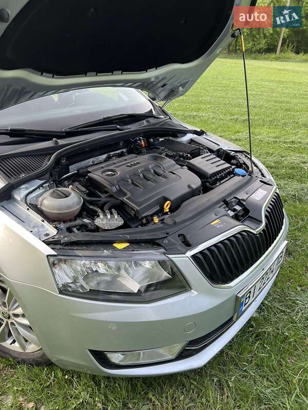 Універсал Skoda Octavia 2015 в Полтаві