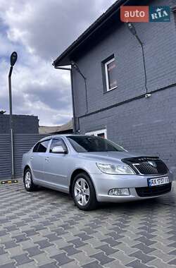 Лифтбек Skoda Octavia 2012 в 
