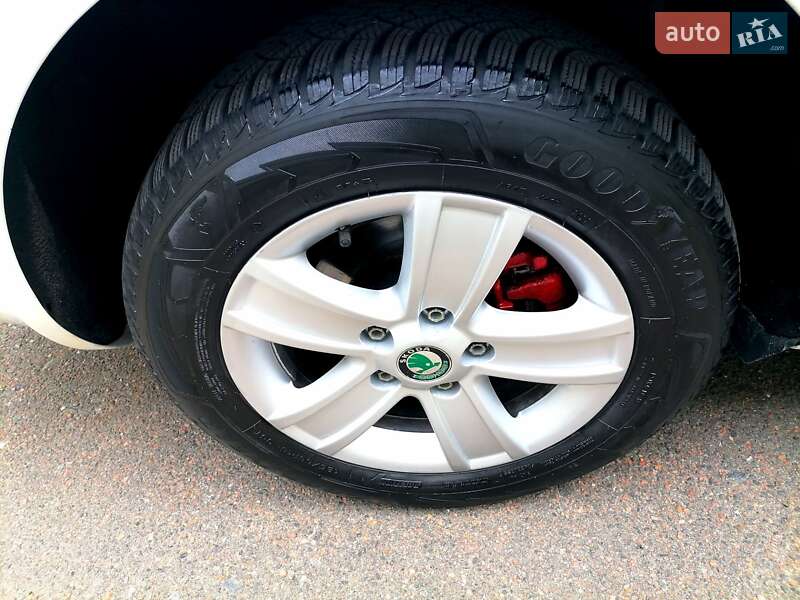 Универсал Skoda Octavia 2012 в Одессе