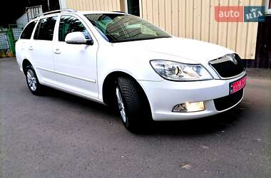 Универсал Skoda Octavia 2012 в 