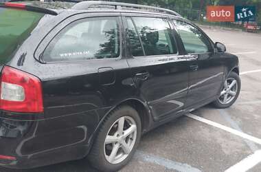 Універсал Skoda Octavia 2012 в 