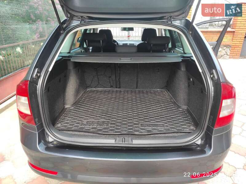 Універсал Skoda Octavia 2011 в Бердичеві