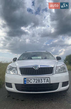 Универсал Skoda Octavia 2010 в 
