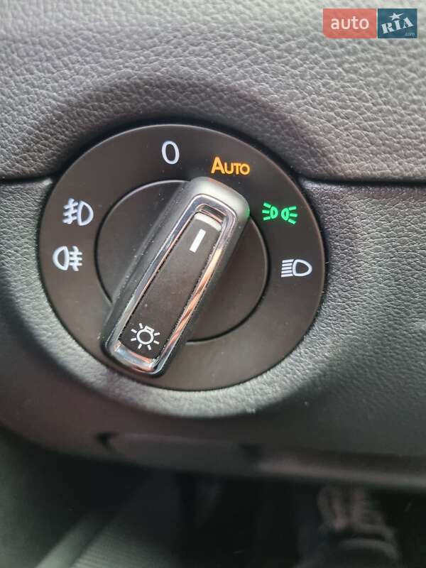 Лифтбек Skoda Octavia 2014 в Ирпене