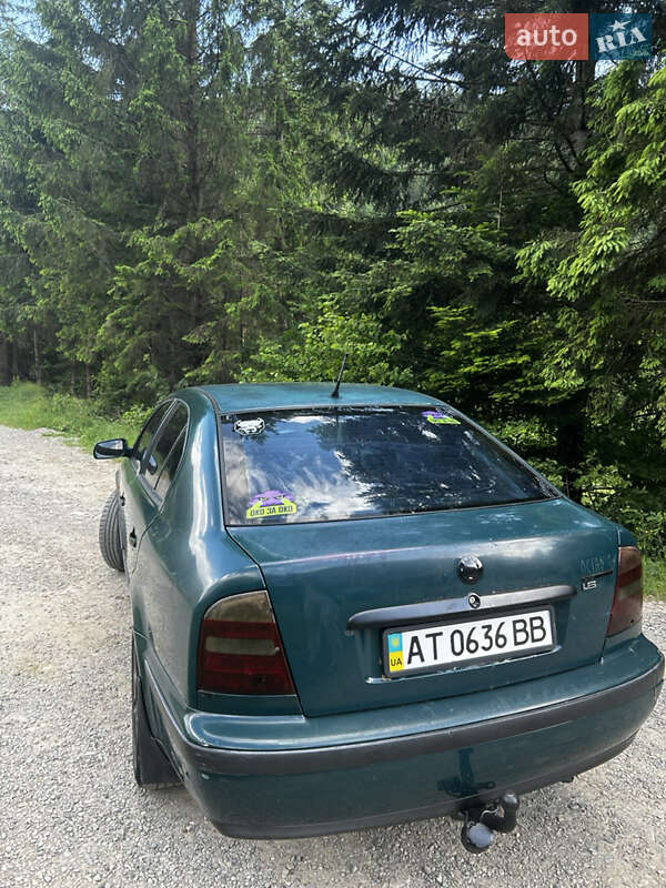 Лифтбек Skoda Octavia 1997 в Ворохте
