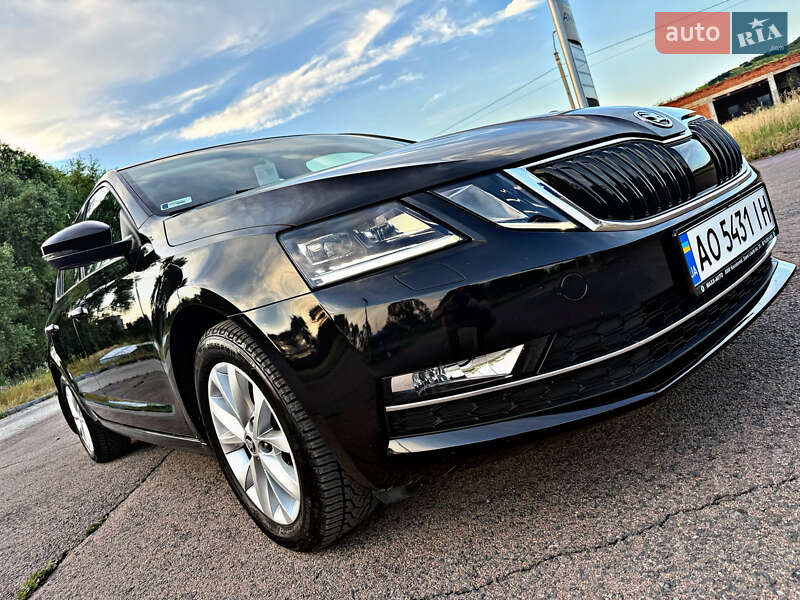 Лифтбек Skoda Octavia 2018 в Берегово