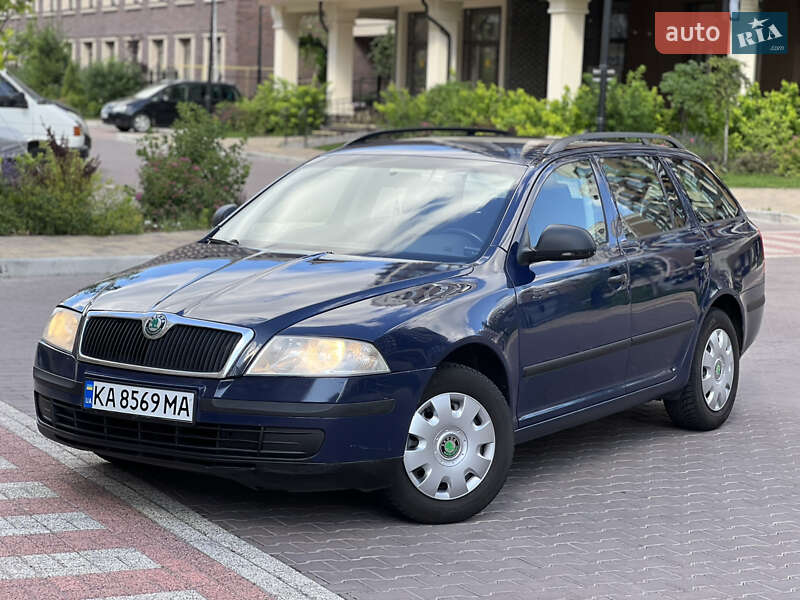 Универсал Skoda Octavia 2012 в 