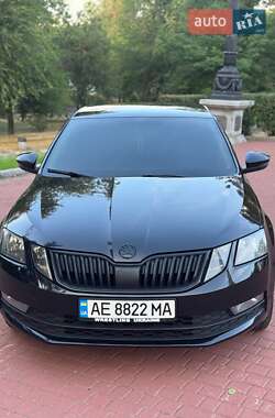 Ліфтбек Skoda Octavia 2019 в Дніпрі