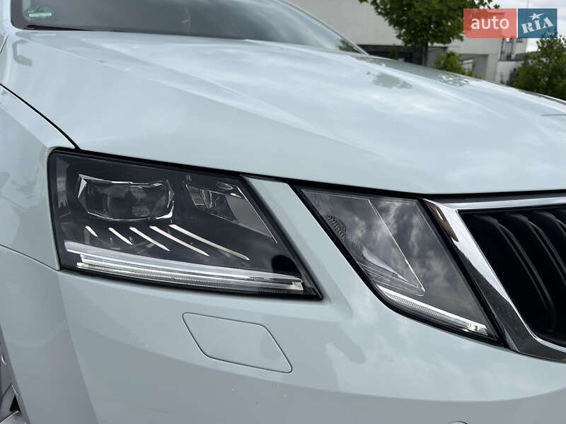 Универсал Skoda Octavia 2019 в Мукачево