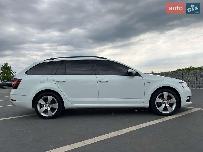 Универсал Skoda Octavia 2019 в Мукачево