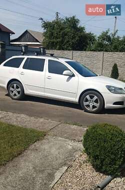 Универсал Skoda Octavia 2011 в Березному