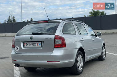 Універсал Skoda Octavia 2010 в 