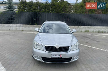 Універсал Skoda Octavia 2010 в 