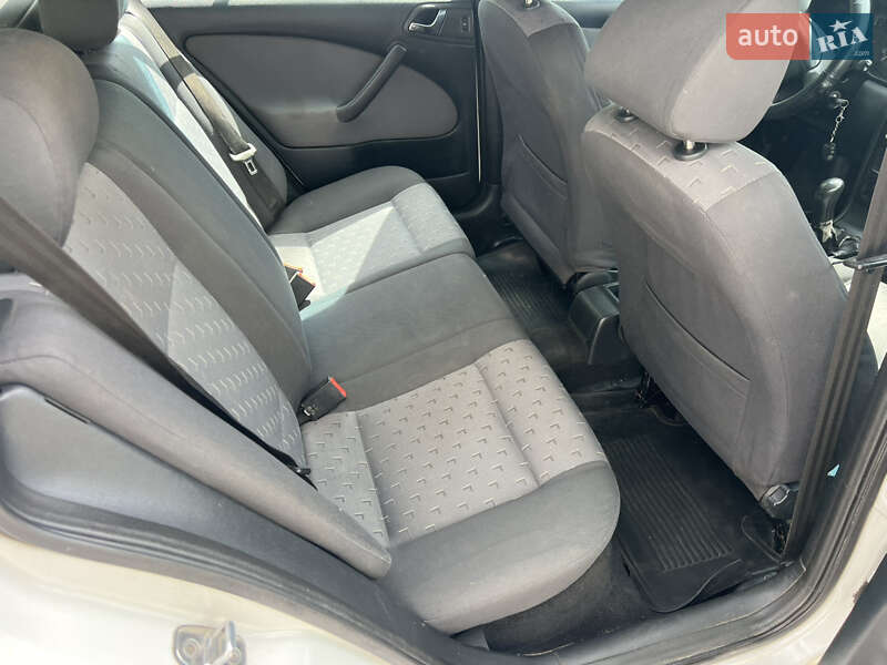 Универсал Skoda Octavia 2008 в Чернигове