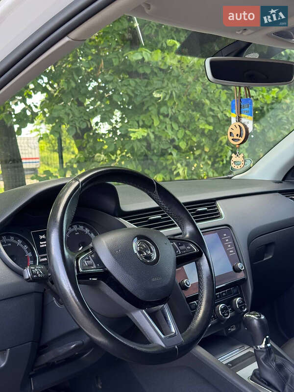 Универсал Skoda Octavia 2018 в Рава-Русской фото 31 Универсал Skoda Octavia 2018 в Рава-Русской