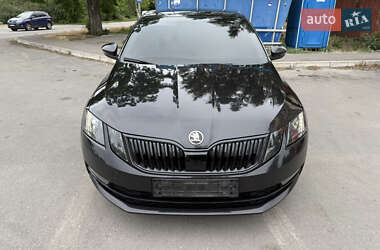 Лифтбек Skoda Octavia 2018 в Днепре