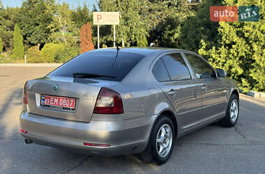 Лифтбек Skoda Octavia 2008 в 