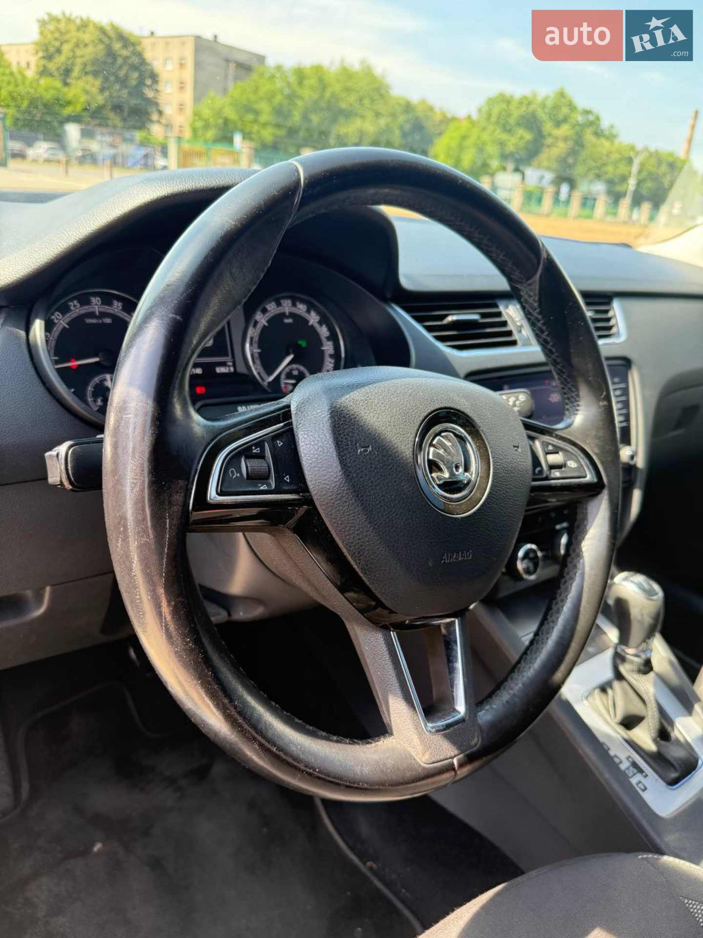 2017 Skoda Octavia - мініатюра 10
