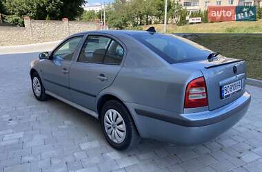 Лифтбек Skoda Octavia 2003 в 