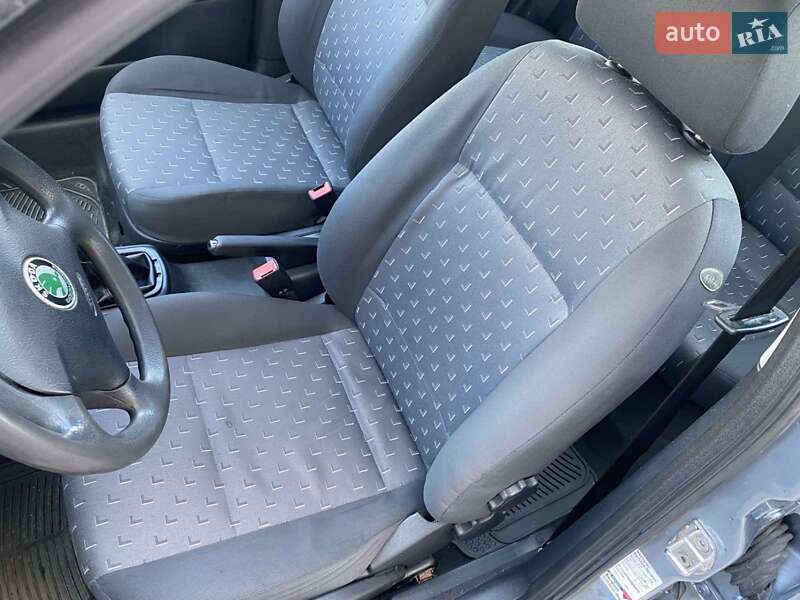 Ліфтбек Skoda Octavia 2003 в Тернополі