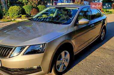 Лифтбек Skoda Octavia 2017 в 