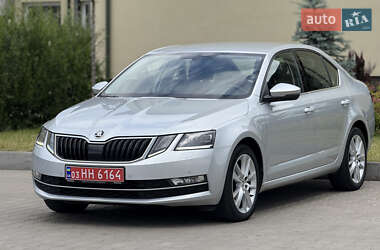 Ліфтбек Skoda Octavia 2019 в Луцьку
