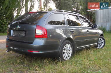 Универсал Skoda Octavia 2012 в 