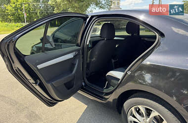 Лифтбек Skoda Octavia 2014 в 