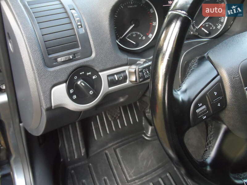 Універсал Skoda Octavia 2012 в Умані